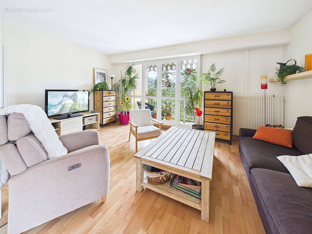 Appartement à YERRES