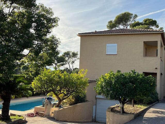 Maison à CARQUEIRANNE