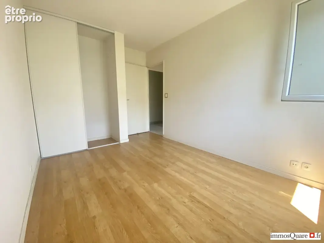 Appartement 65 m² à Lyon-8e  - photo 9