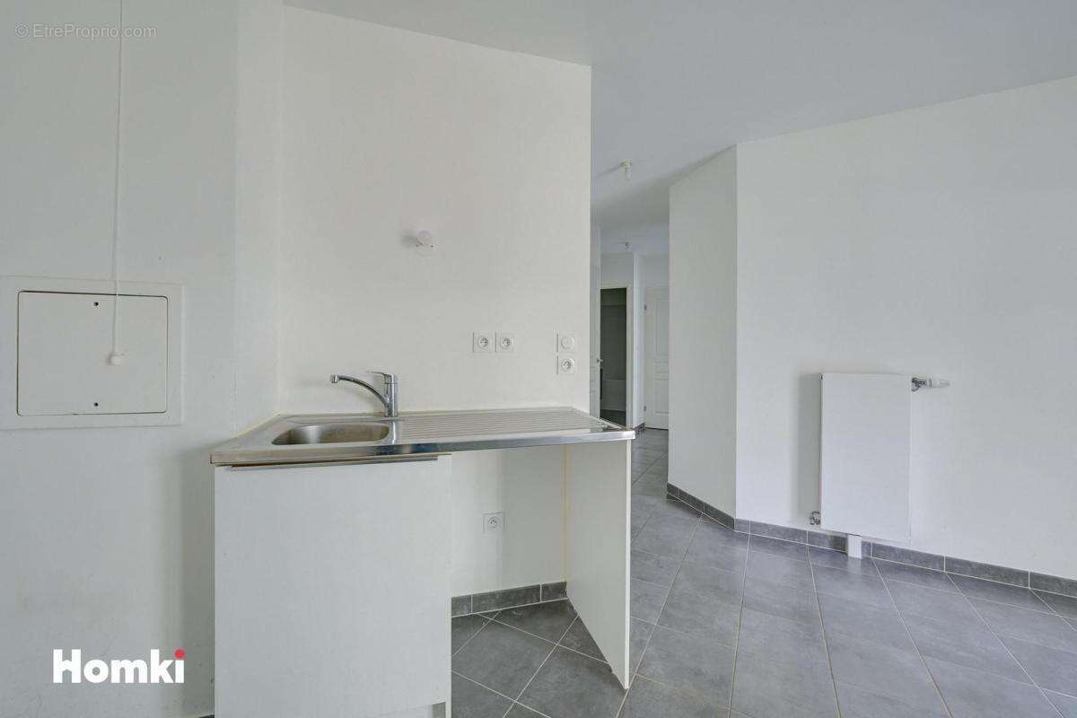 Appartement à LE PLESSIS-ROBINSON
