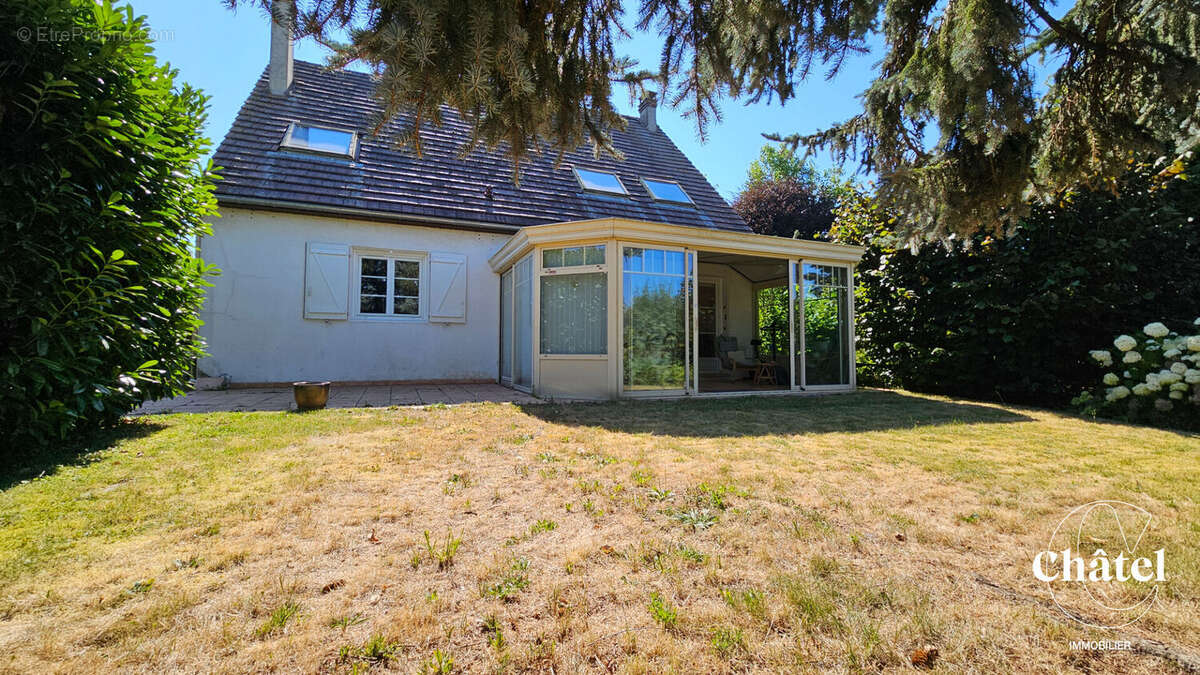 Maison à SENLIS