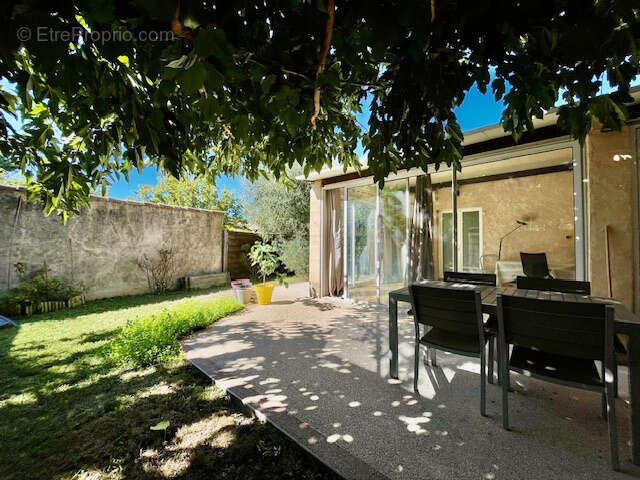 Maison à EGUILLES