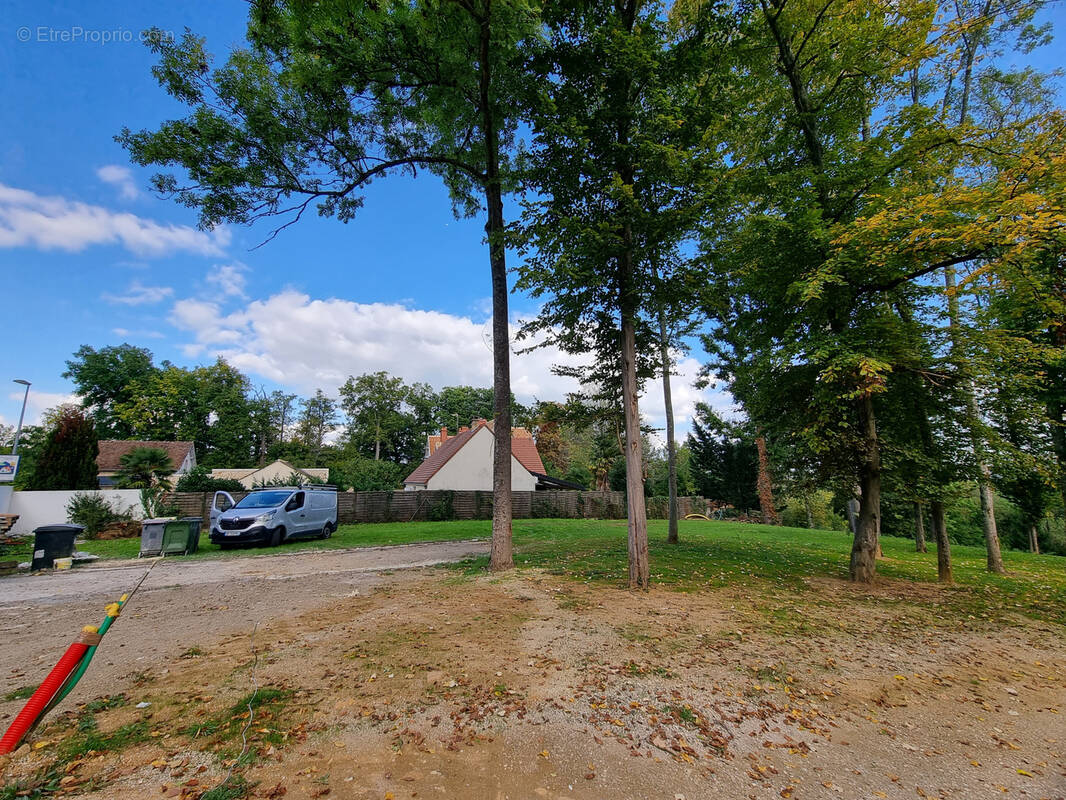 Terrain à BOISSETTES