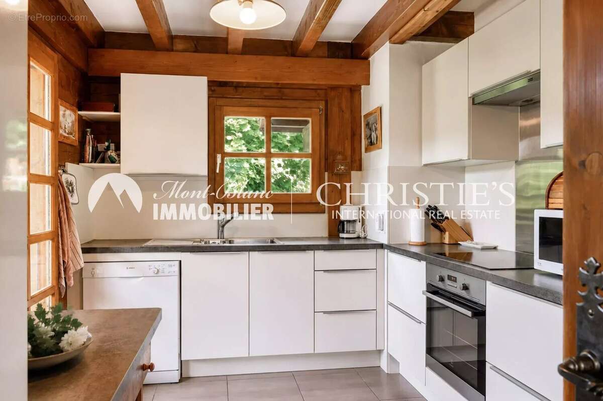 COMBLOUX - Chalet vue Mont Blanc - photo 10