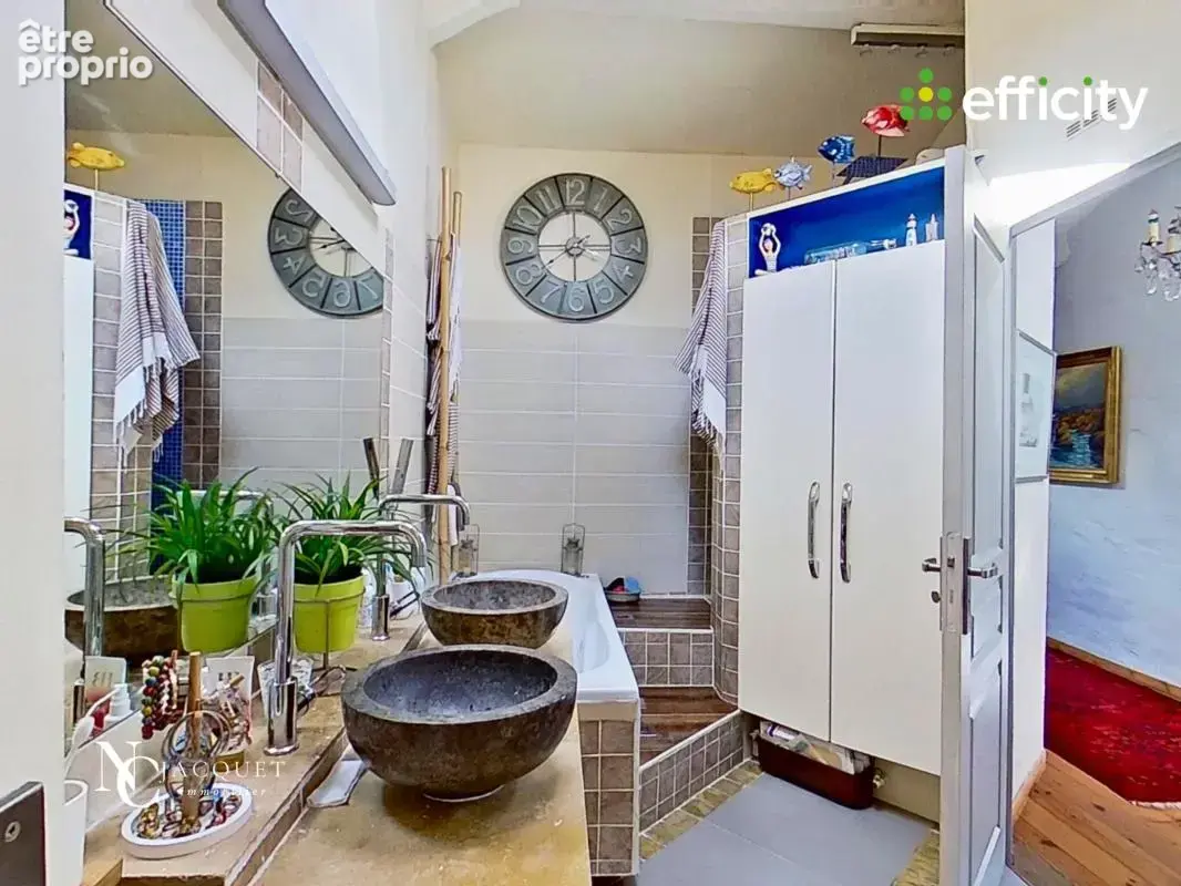 Maison 184 m² à Rillieux-La-Pape  - photo 12