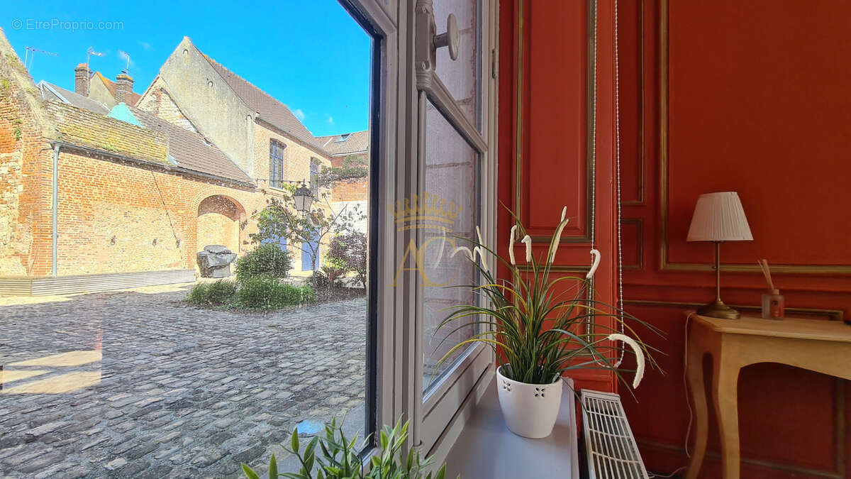 Maison à MONTREUIL