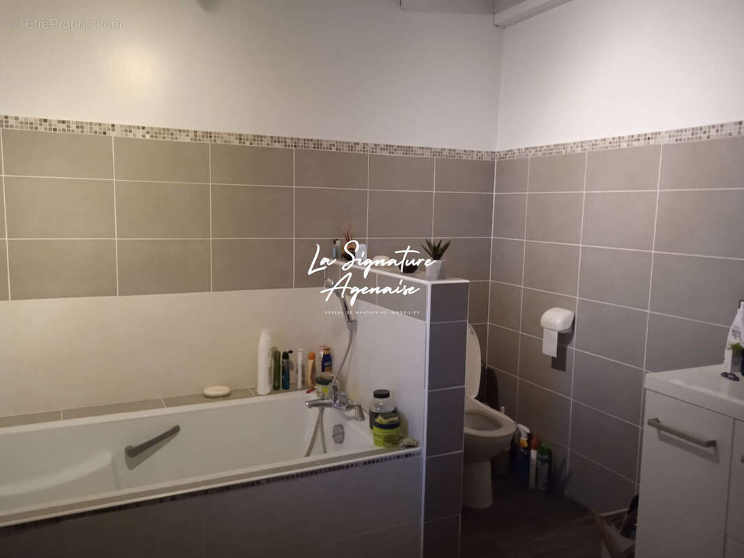 Maison à SAINT-SARDOS