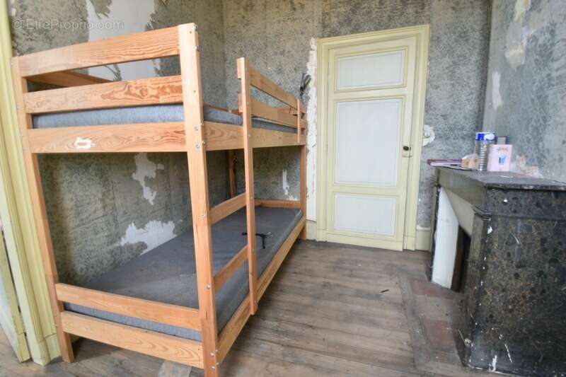 Maison à PORT-SAINTE-MARIE