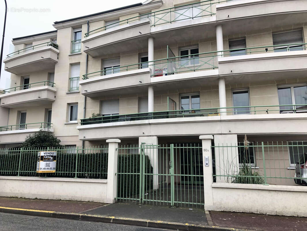 Appartement à NEUILLY-PLAISANCE