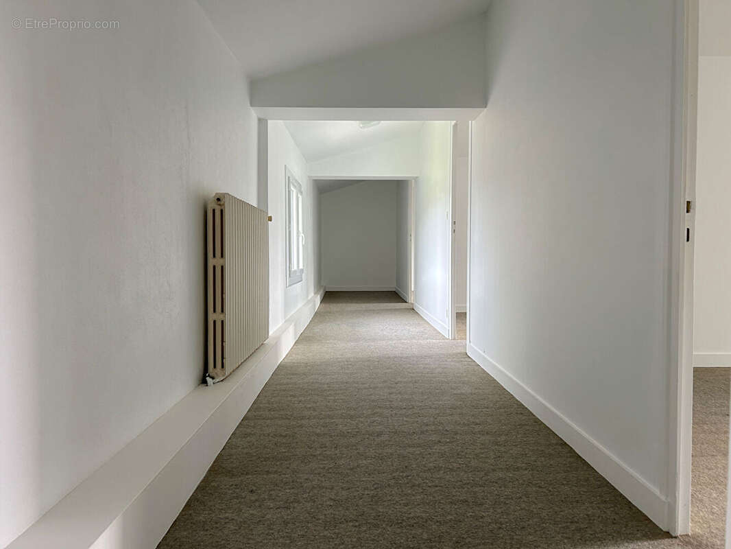 Maison SEMUSSAC 7 pièces 178m2 - photo 10