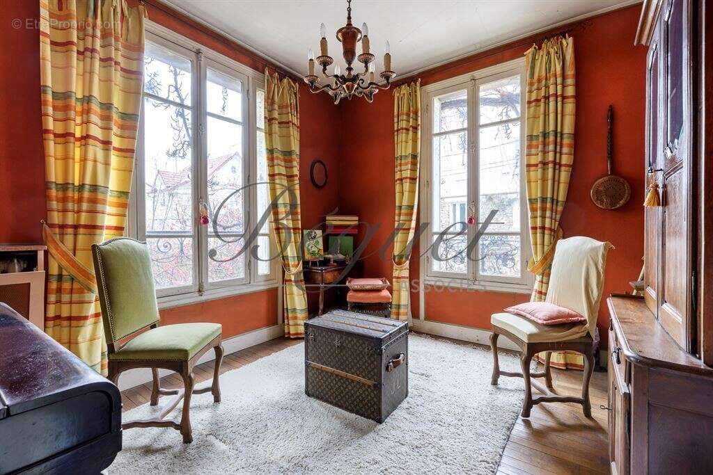 Maison à BOURG-LA-REINE