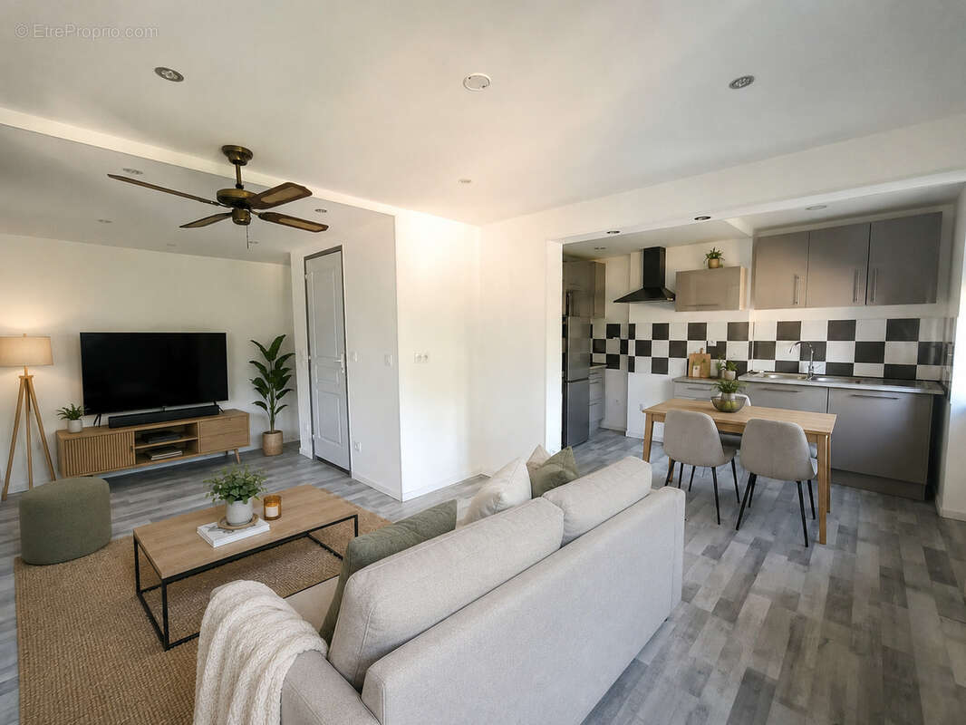 Appartement à SAINT-ETIENNE