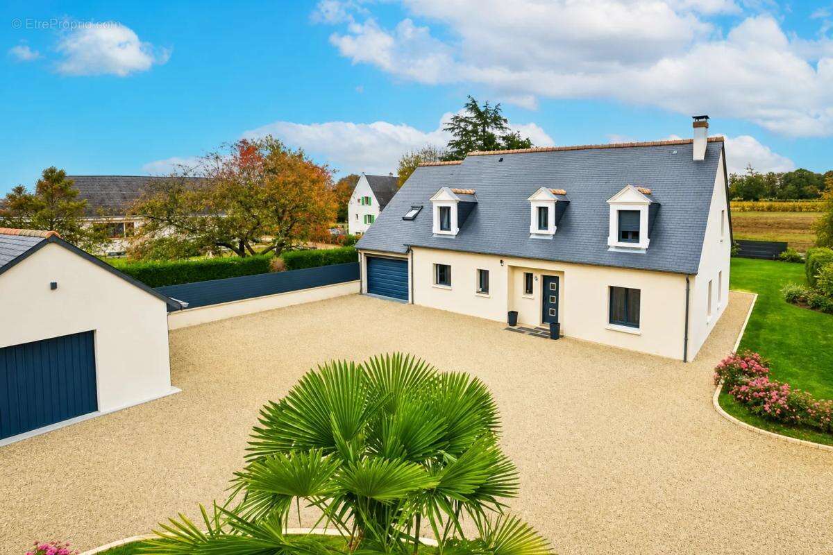 Maison à MONTLOUIS-SUR-LOIRE