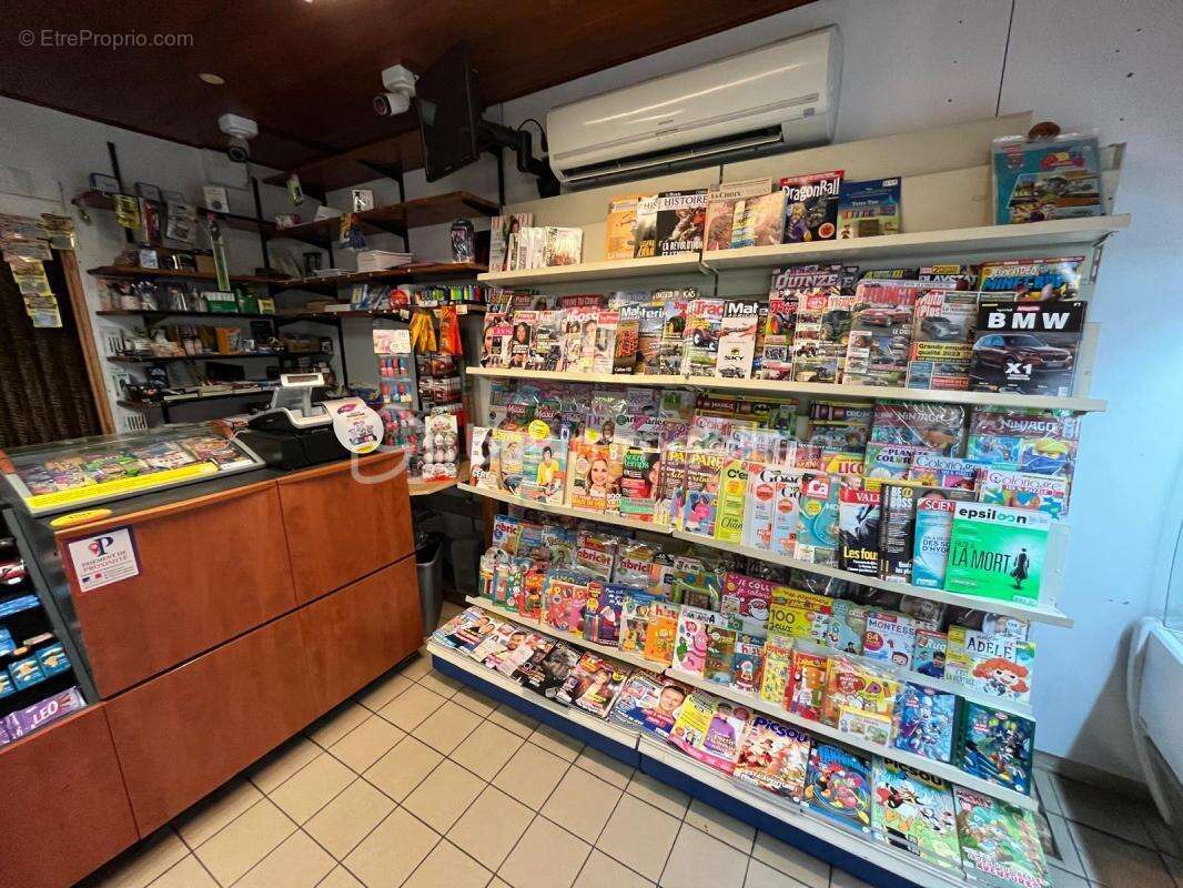 Commerce à SAINT-VICTOR