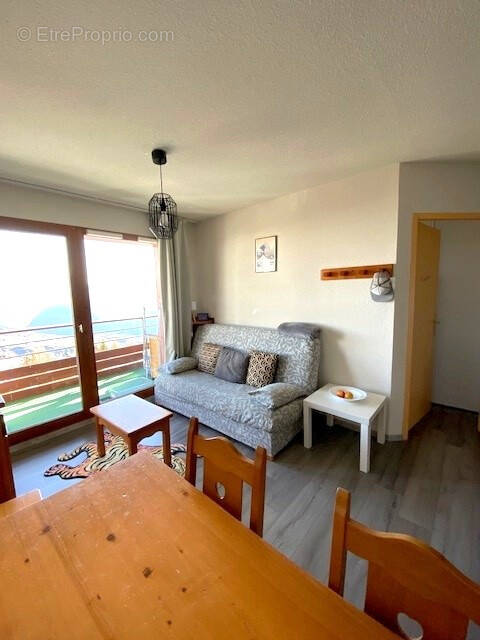 Appartement à LE CHATEL