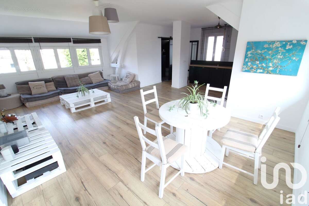 Photo 4 - Appartement à VILLENEUVE-LE-ROI
