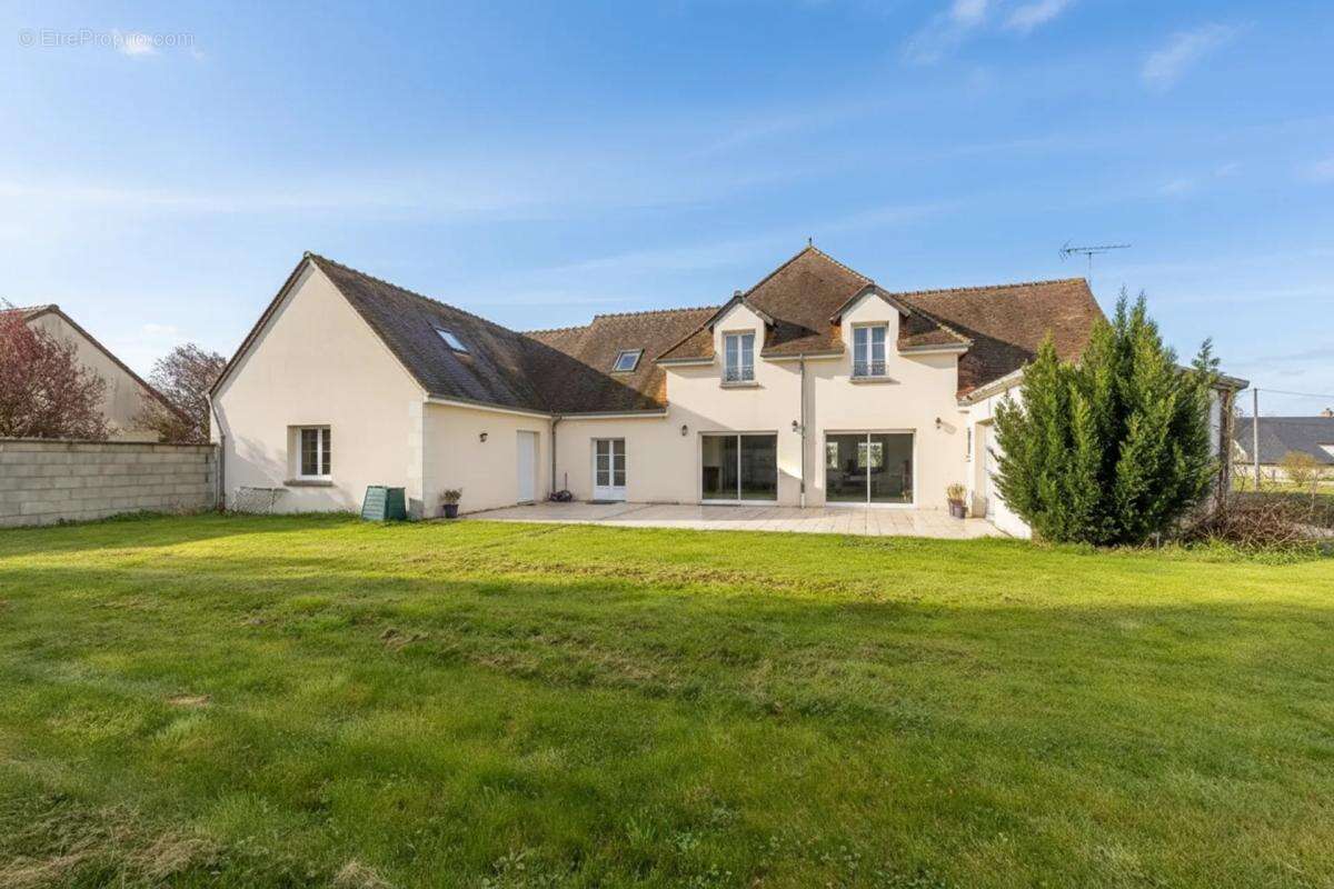 Maison à CORMERAY