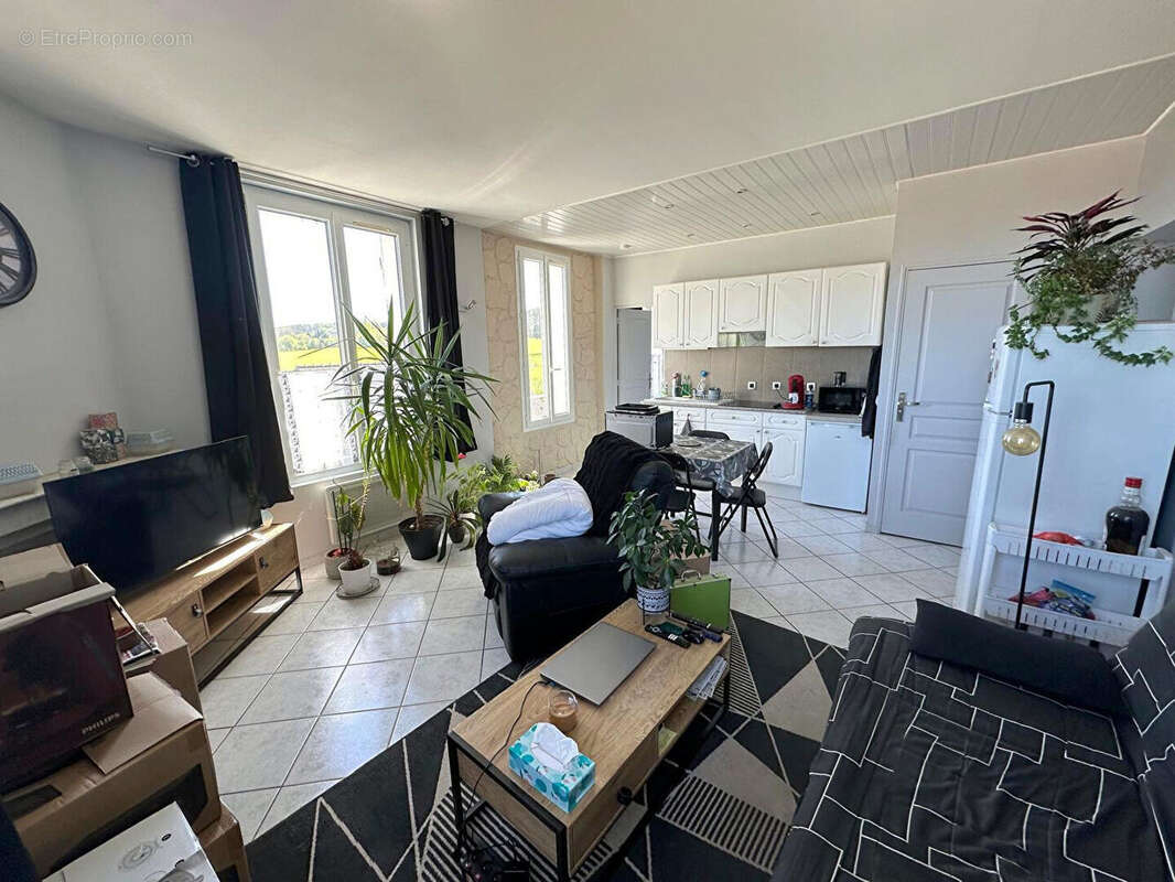 Appartement à LE HEAULME