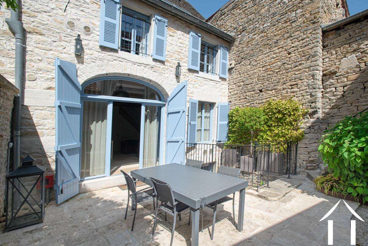 Maison à MEURSAULT