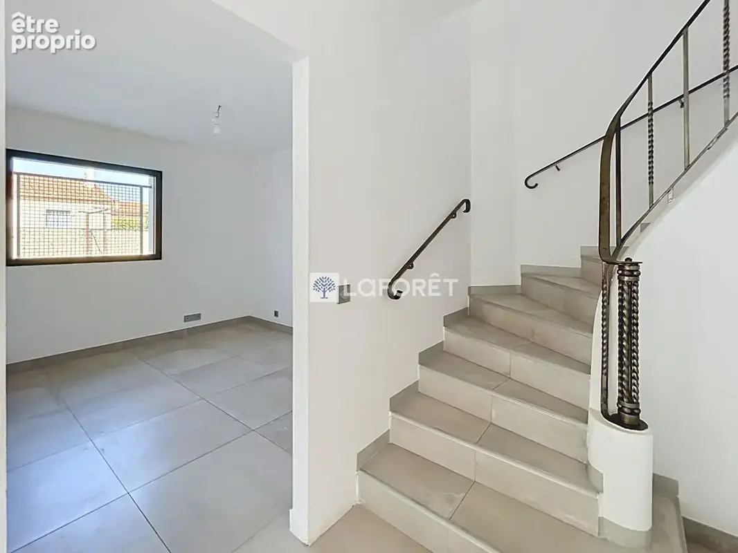 Perpignan Maison contemporaine  -147 m² - 4 faces - Terrain traversant de 500 m² - photo 10
