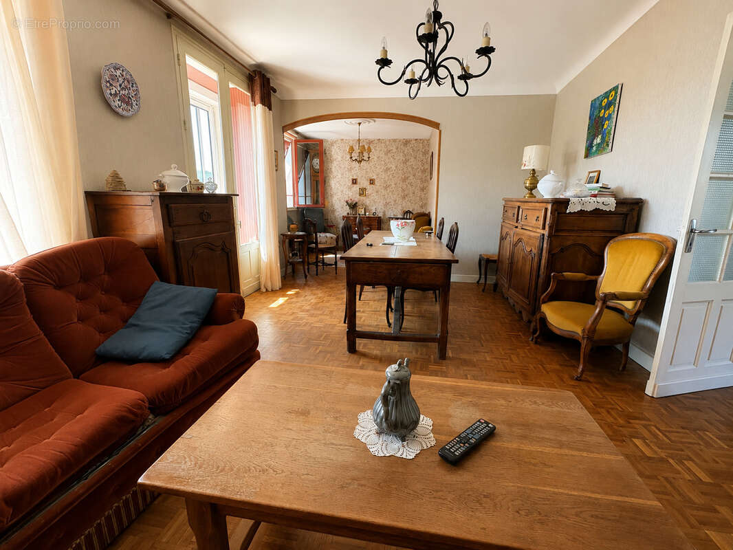 EXCLUSIVITE : Maison à vendre à Boulazac Isle Manoire   Quartier Barnabé   3 chambres   Garage   Jardin - photo 3