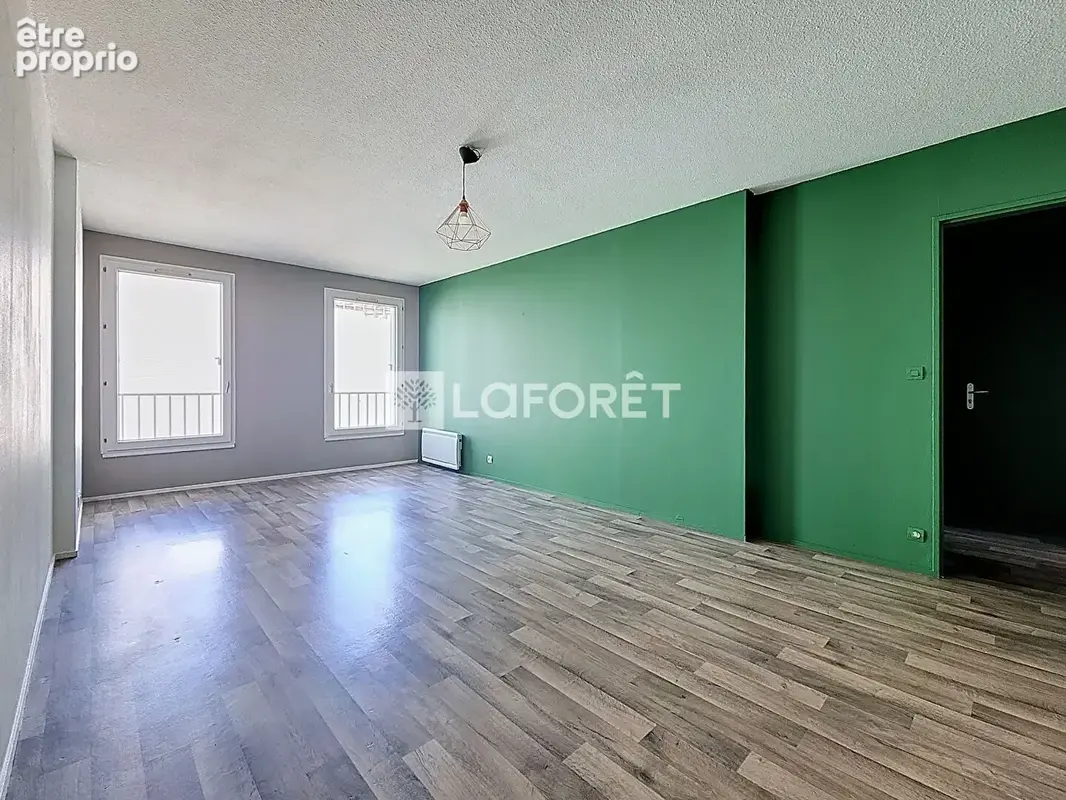 Appartement centre-ville Elbeuf / T3 -70 m2 - photo 1