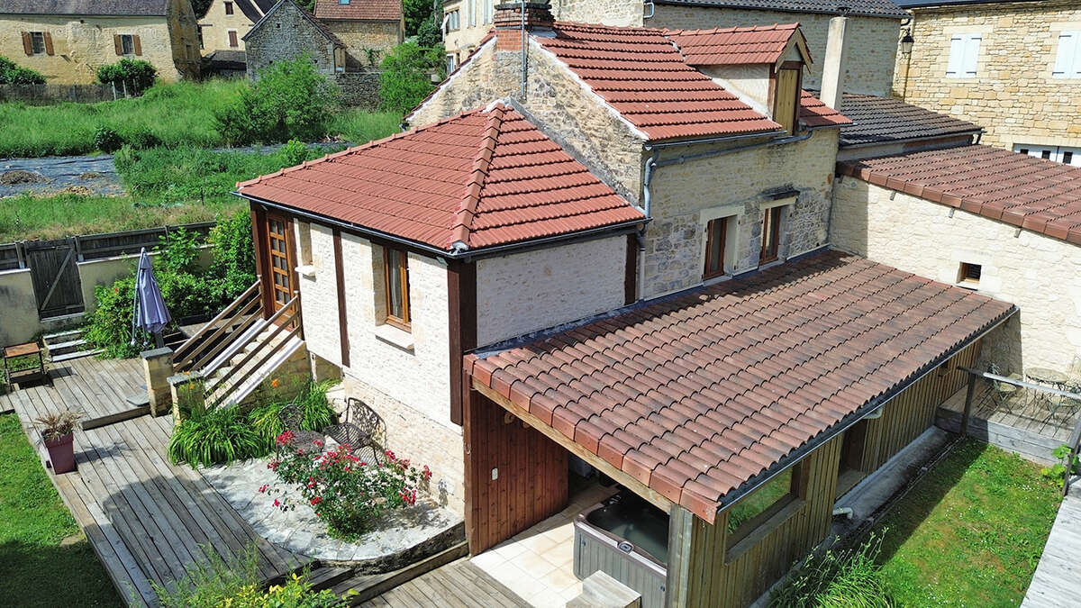 Maison Salignac Eyvignes 7 pièce(s) 121 m2 - photo 5