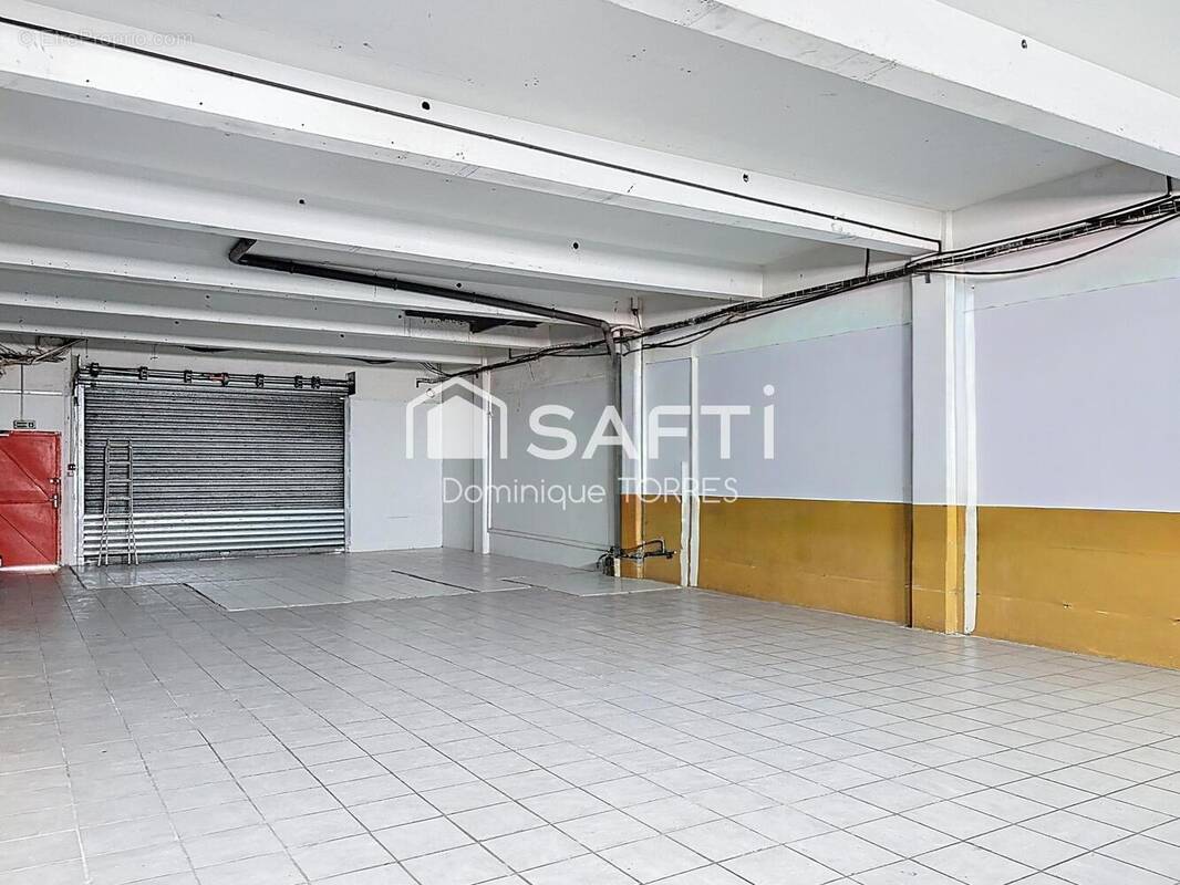 Photo 1 - Commerce à FORT-DE-FRANCE