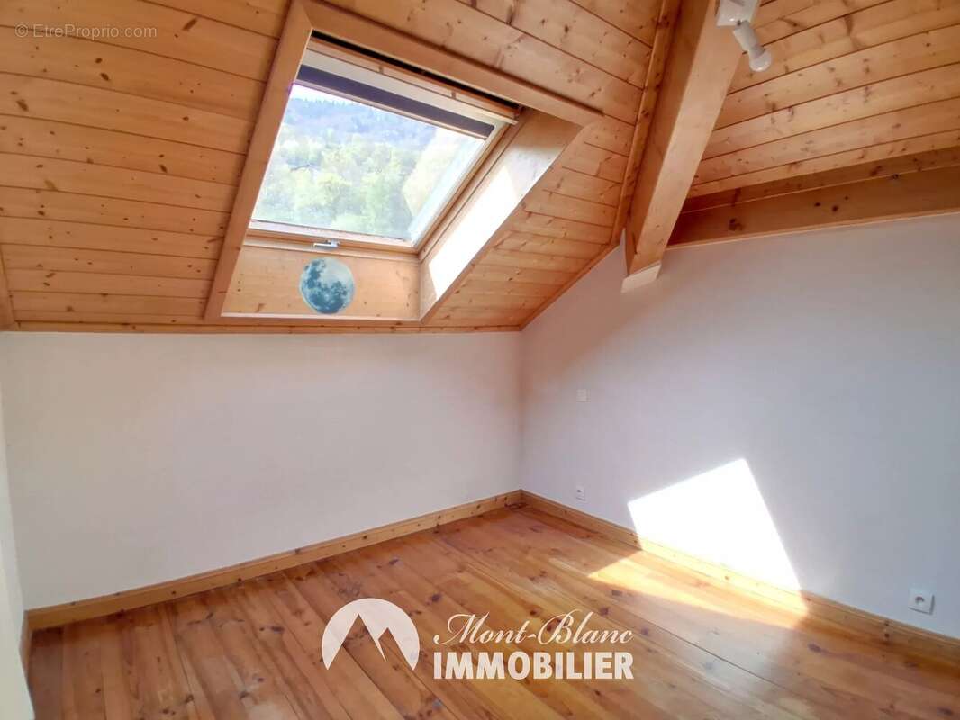 Appartement à SALLANCHES