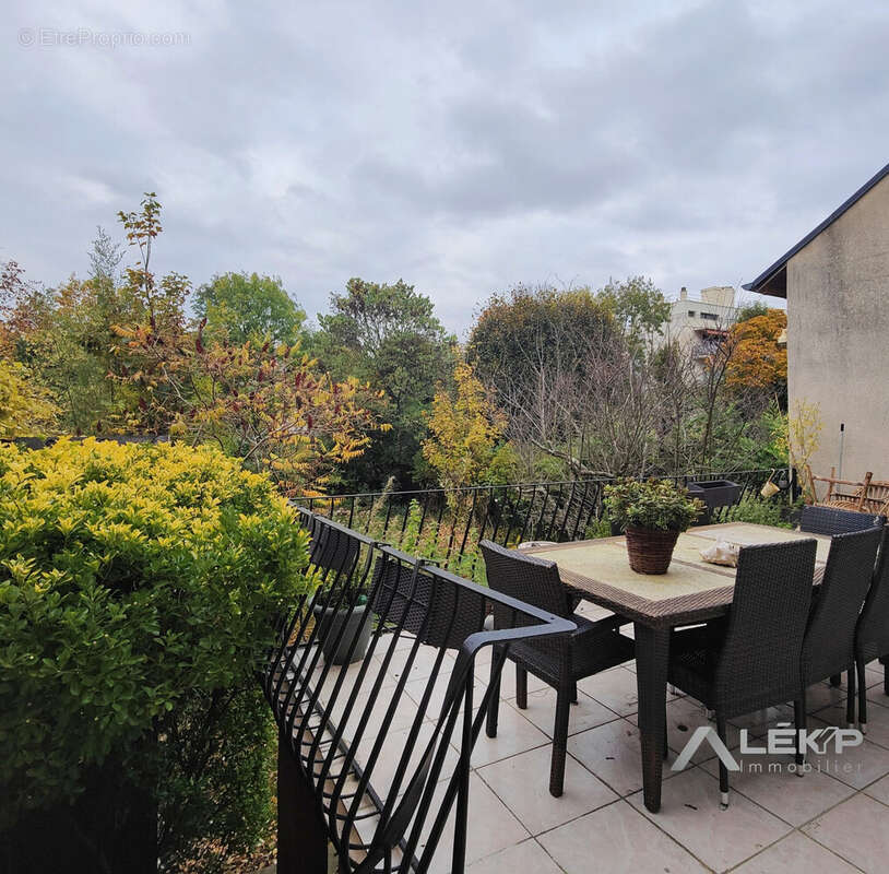 Maison à RUEIL-MALMAISON