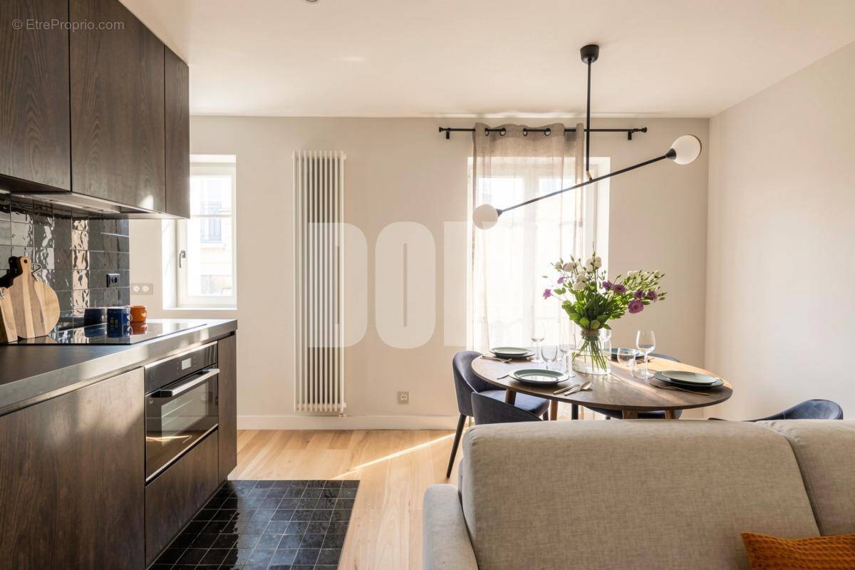 Appartement à PARIS-9E