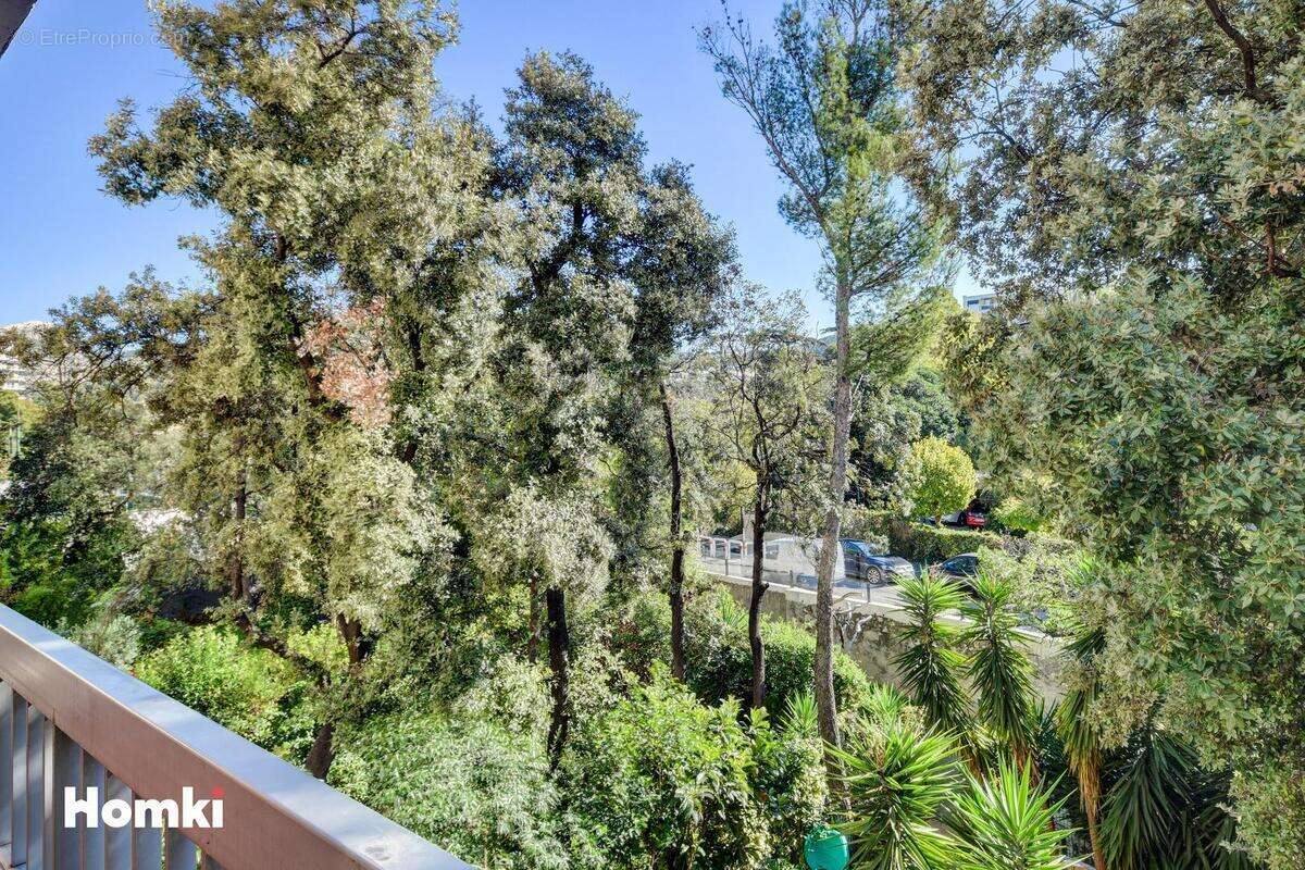 Appartement à MARSEILLE-9E