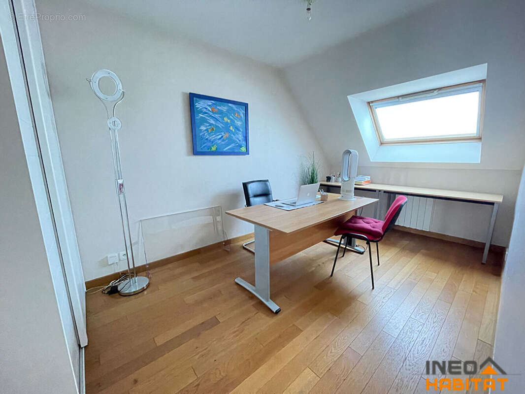 Appartement à LA CHAPELLE-DES-FOUGERETZ