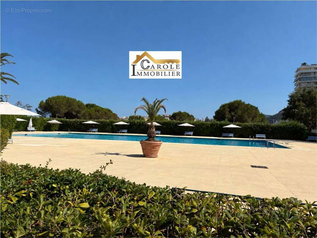 Appartement à MANDELIEU-LA-NAPOULE