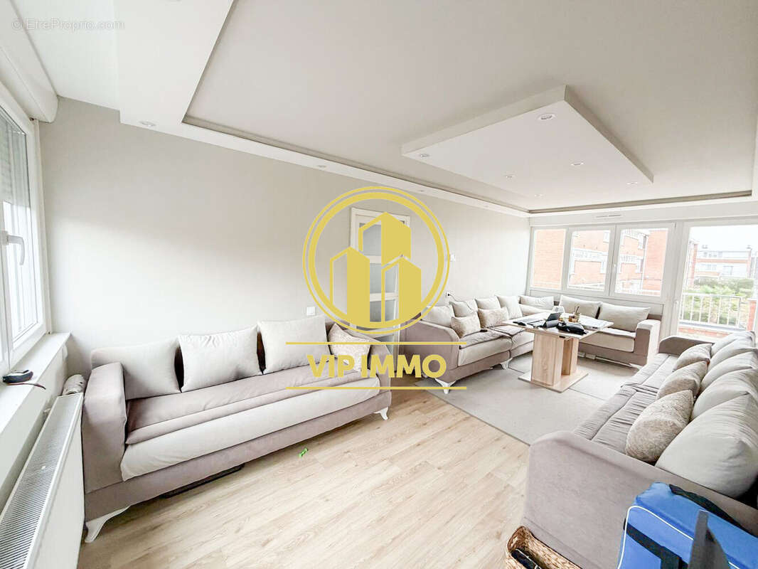 Maison à MONS-EN-BAROEUL