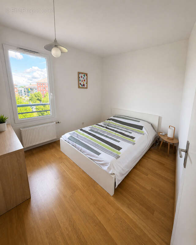 Appartement à VILLE-LA-GRAND