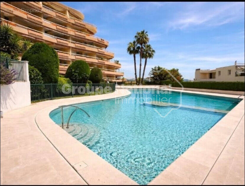 Appartement à MANDELIEU-LA-NAPOULE