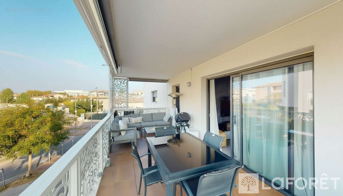 Appartement à FREJUS
