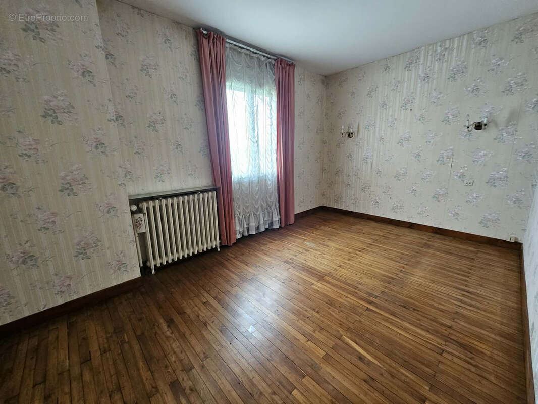 Maison à AIGREFEUILLE-D&#039;AUNIS