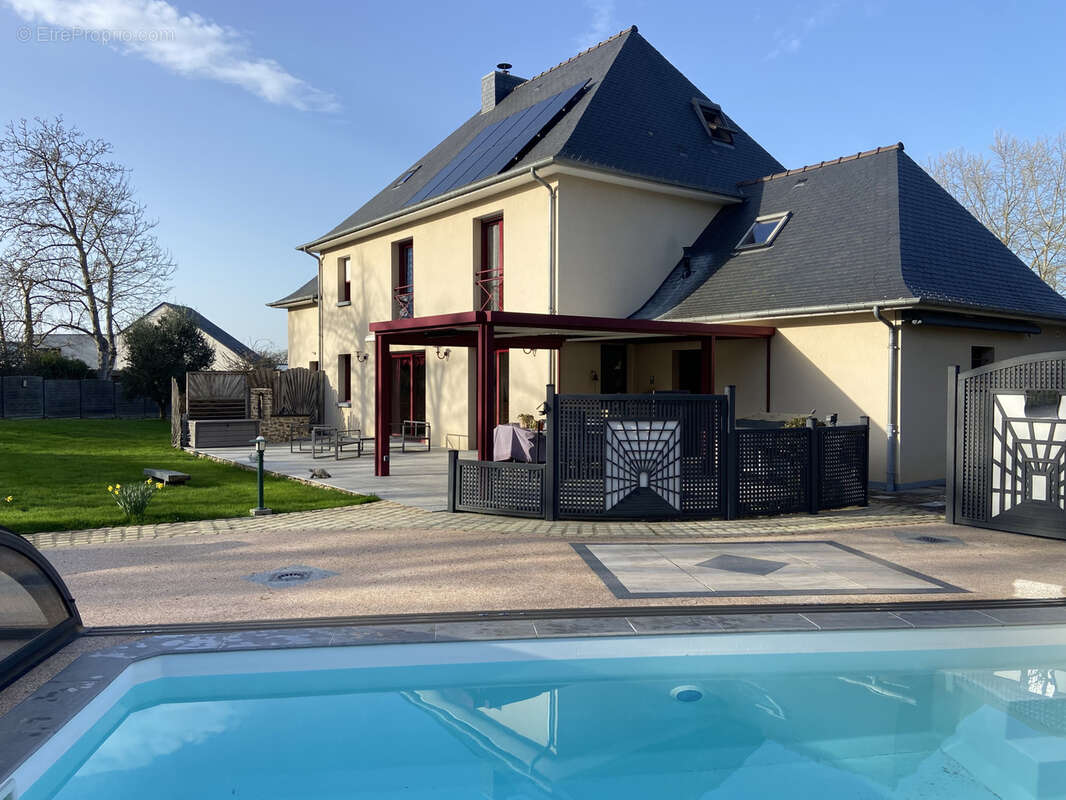 Maison à BOURGBARRE