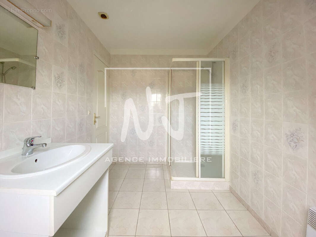 Maison à BRAIN-SUR-L'AUTHION