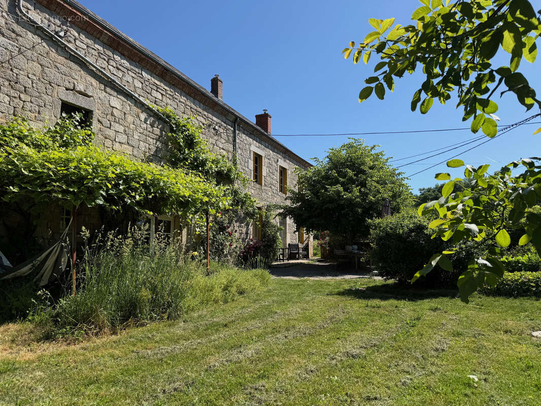 Maison à CHARENSAT