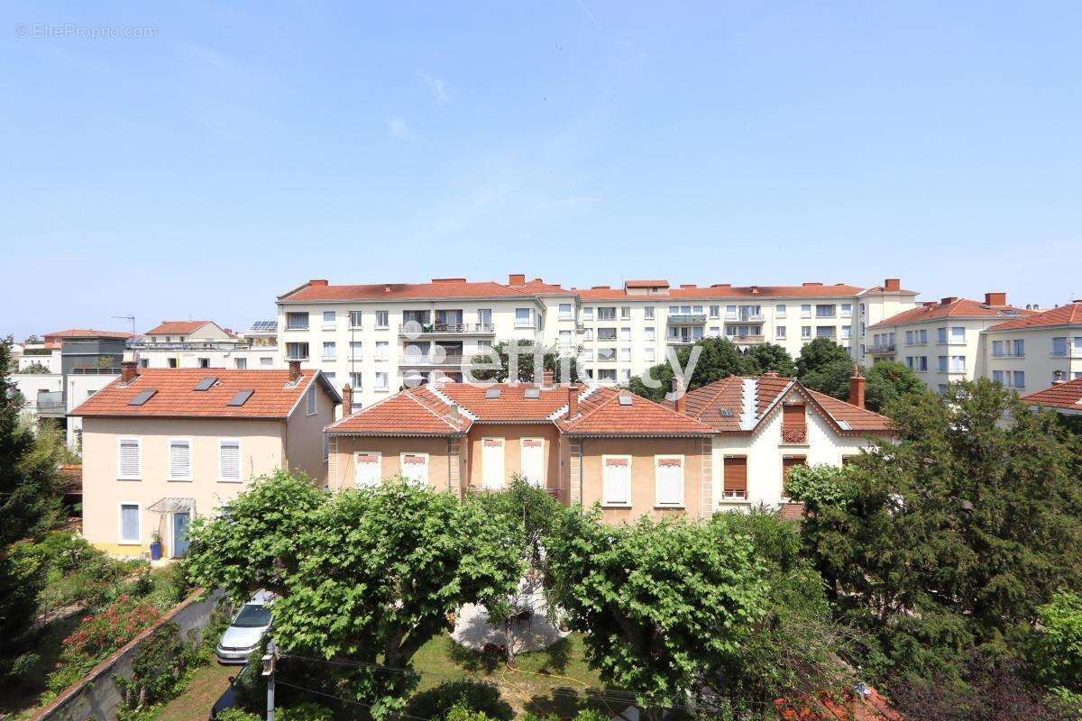 Appartement à LYON-3E