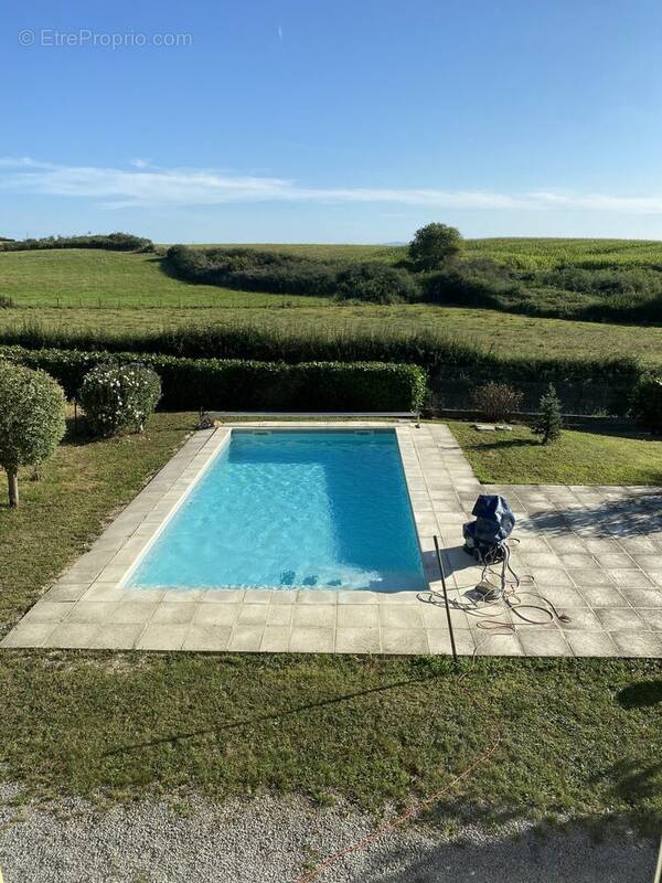 Maison à SAINT-THOMAS-LA-GARDE