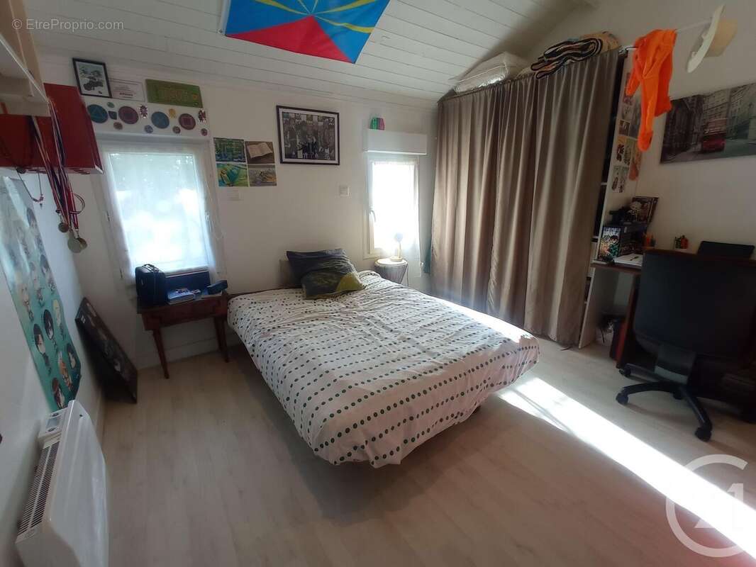 Maison à SAVIGNAC-DE-L&#039;ISLE