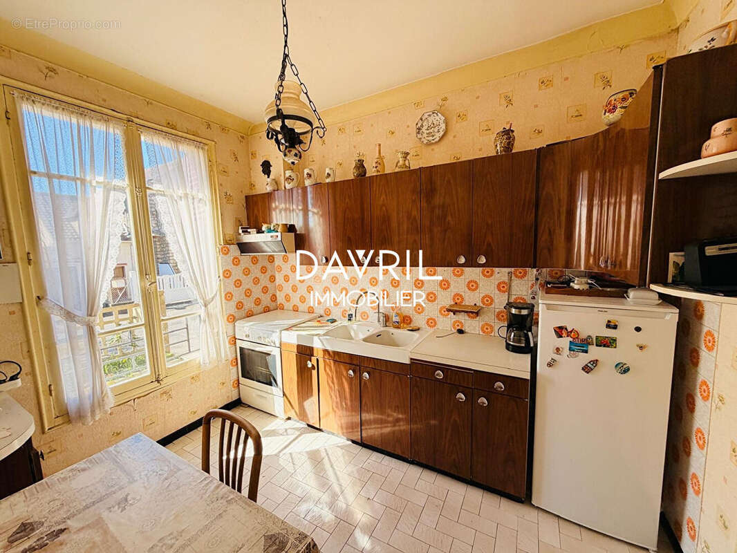 Maison à CONFLANS-SAINTE-HONORINE