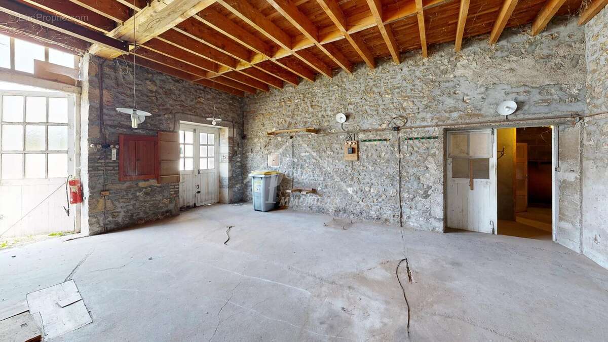 Maison à BIOZAT