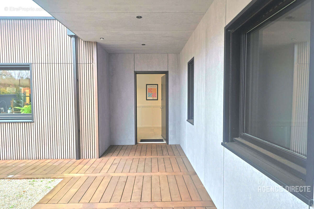 Maison à SAINT-SEBASTIEN-SUR-LOIRE