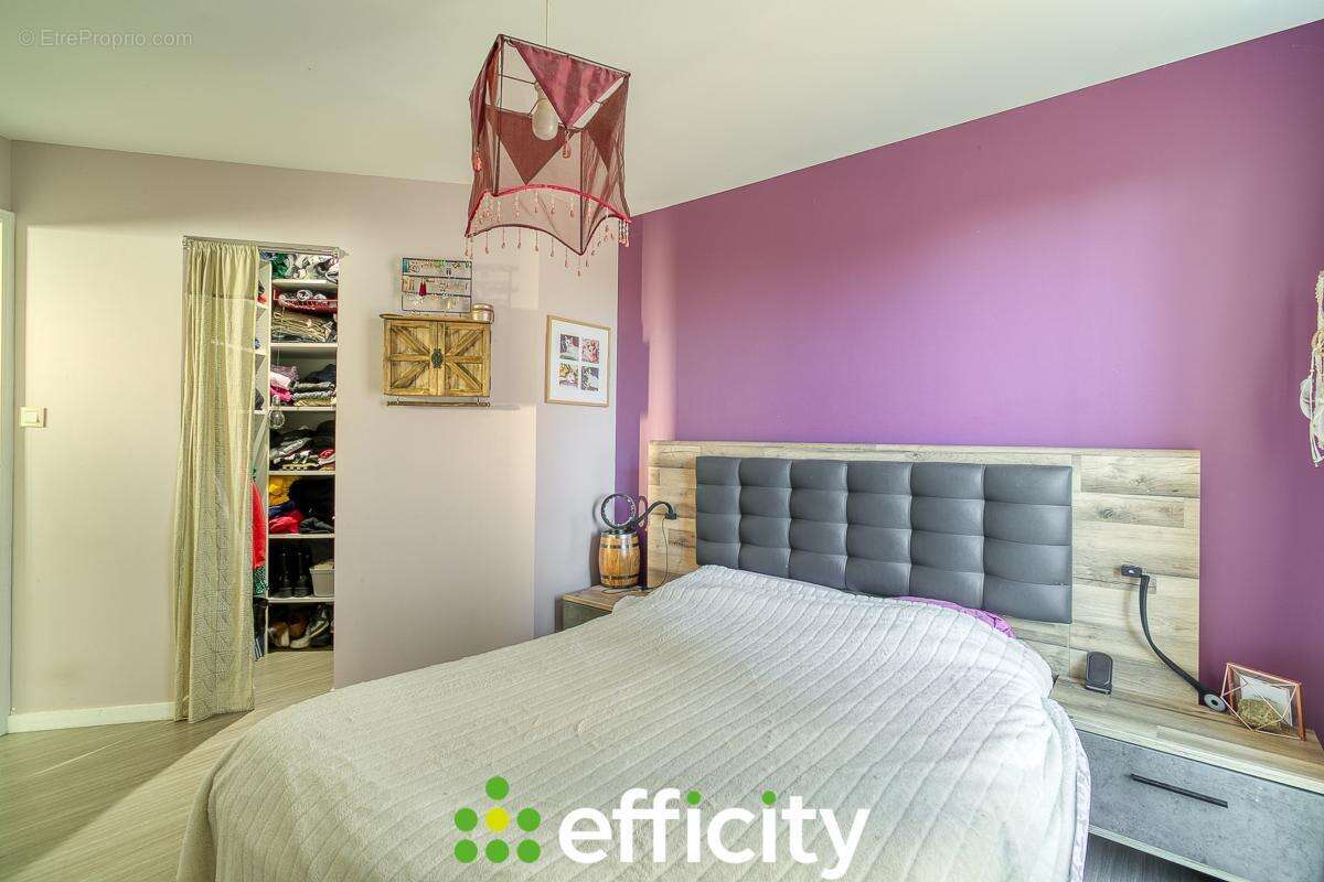 Appartement à CHONAS-L&#039;AMBALLAN