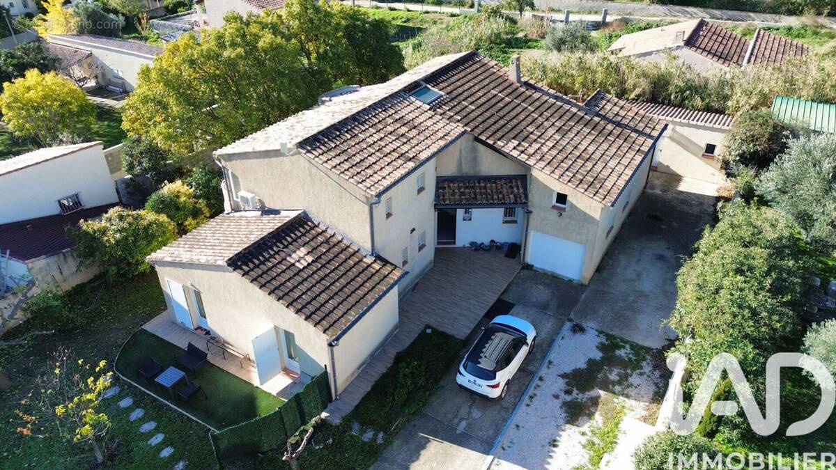 Photo 1 - Maison à MARSEILLE-14E